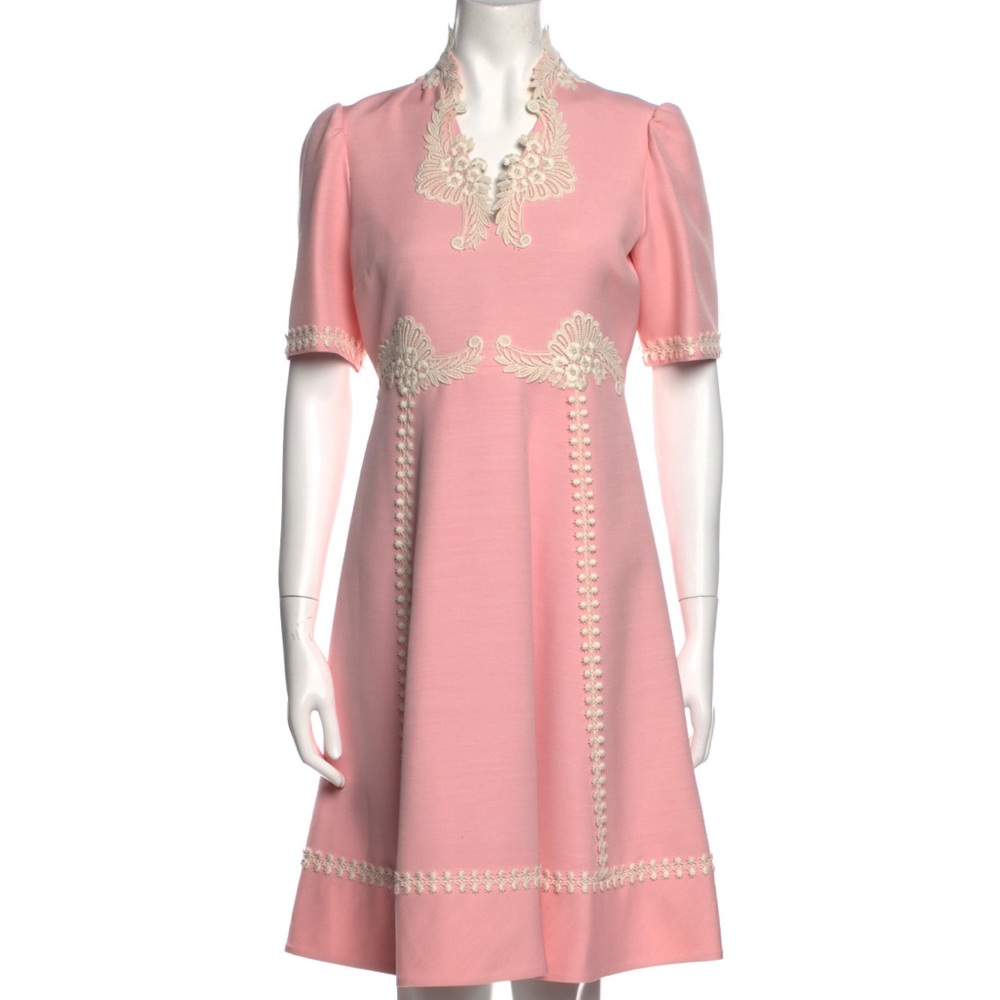 GUCCI - Baby Pink Half Sleeve Crepe Dress with Lace Detail